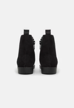 Friboo Leather - Korte Laarzen - Black -Friboo 170d1ee12c8b49e9a12d4c5c65ba0d99