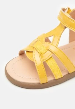 Friboo Sandalen - Yellow 11 Friboo Sandalen - Yellow -Friboo 3b63bc3f180f4619a75308849ff8cd55